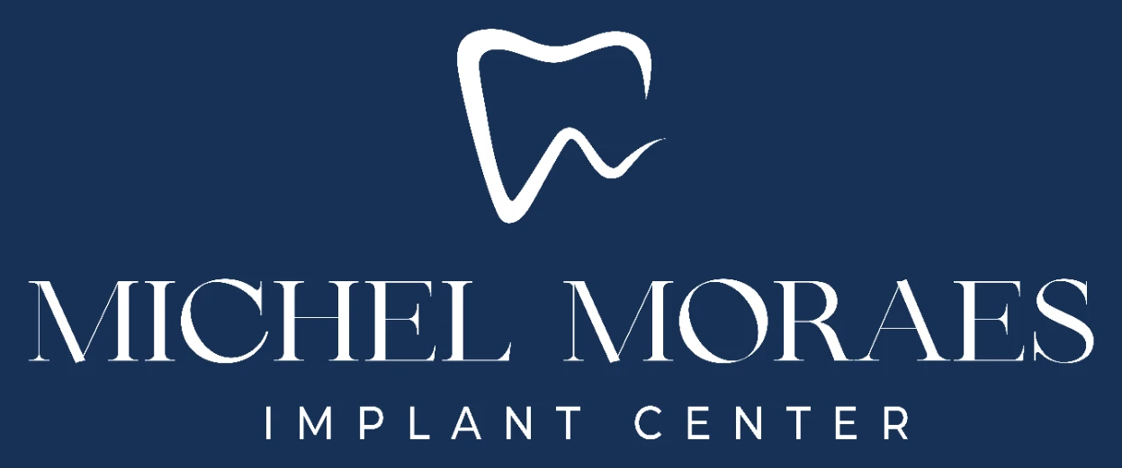 Michel Moraes - Implant Center